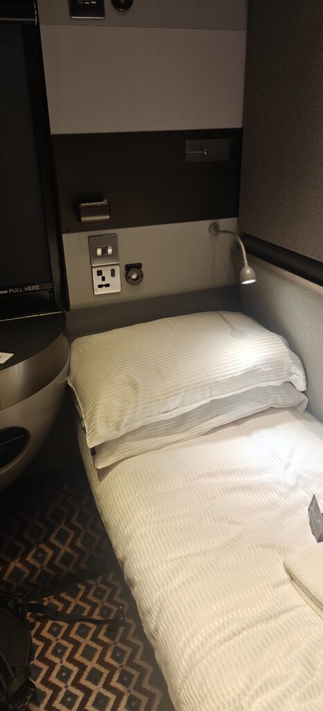 Interior of cabin on Night Riviera Sleeper